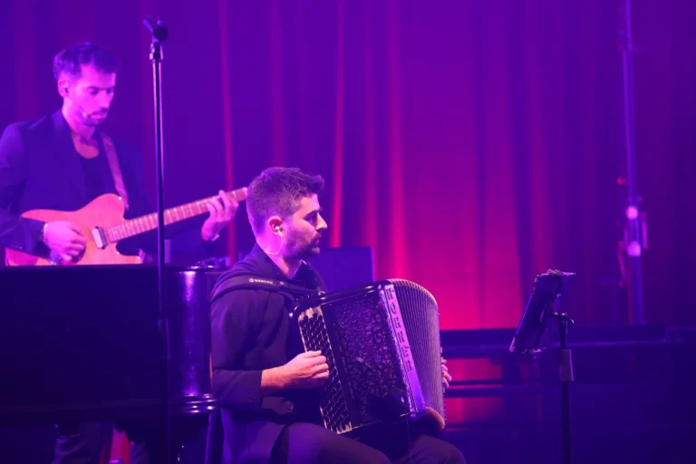 Cesar Bouad à la guitare