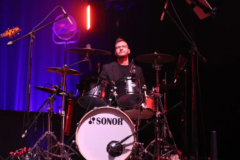 Cesar Bouad à la guitare